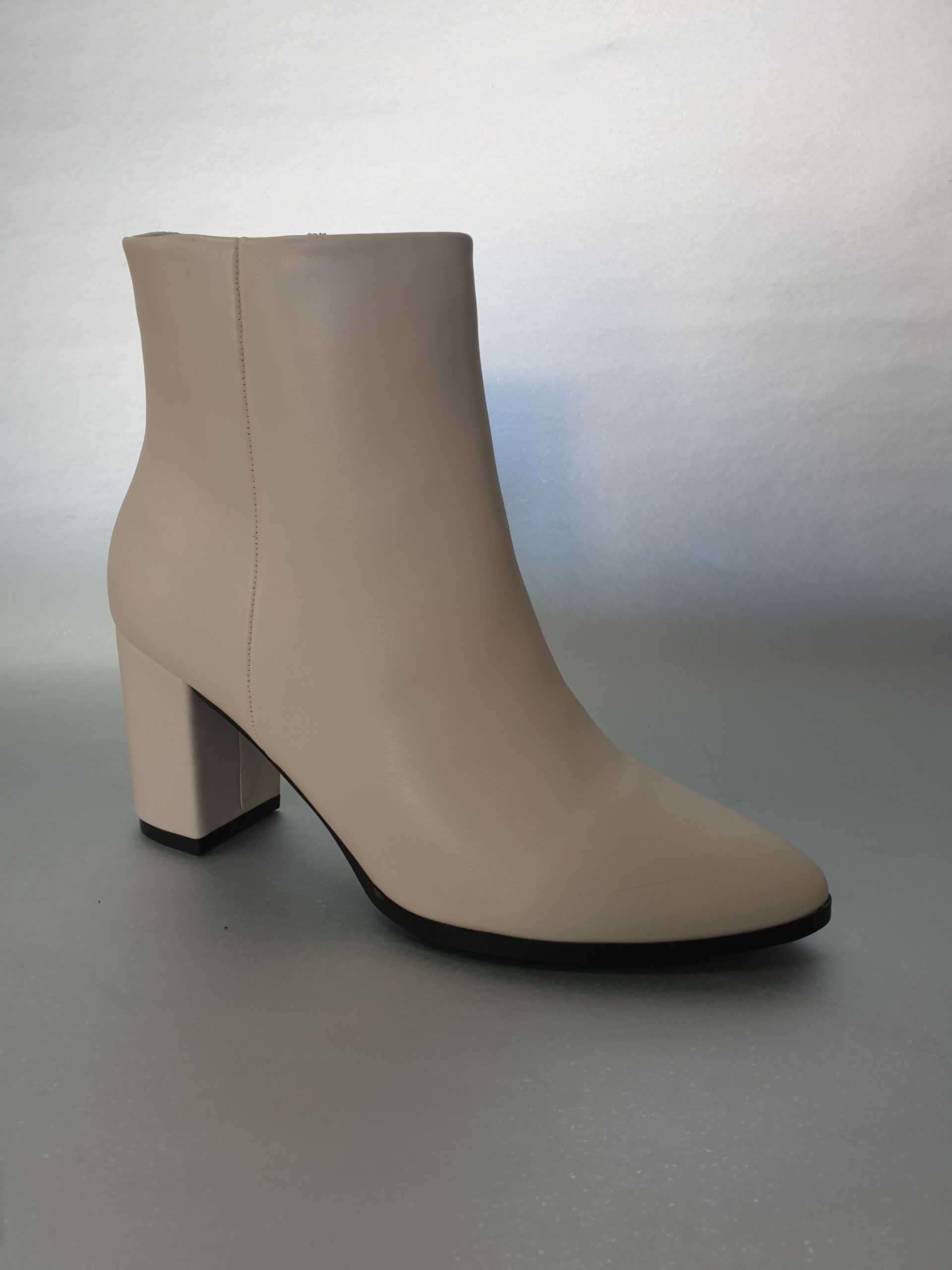 Ankle off white block heel – Bella Shoes – Unique Women Shoes collection